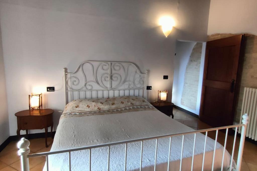 Casale San Teodoro - Mondaino Rn Villa Exterior foto